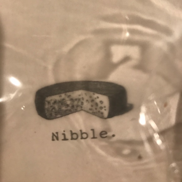 Rae Dunn Snack Nibble Munch 3 tray set - Picture 3 of 4